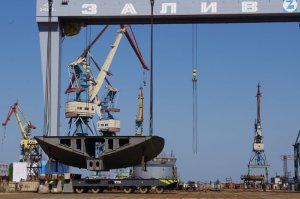 Новости » Общество: На заводе «Залив» пообещали выплатить долги и заложить новые суда, - источник