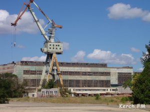 Новости » Экономика: Промышленные предприятия Крыма недостаточно загружены, - министр