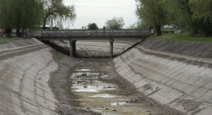 Новости » Общество: Крымским аграриям рекомендуют не рассчитывать на воду из Северо-Крымского канала