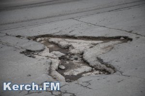 Новости » Общество: ФСБ и прокуратура проверят эффективность освоения денег «Крымавтодором»