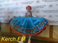 Новости » Культура: Керченская вокалистка выступила в Государственном совете Крыма