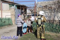 Новости » Криминал и ЧП: В Керчи сгорел жилой дом