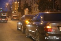 Новости » Криминал и ЧП: В центре Керчи произошло сразу две аварии