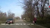 Новости » Общество: В Керчи у машины на ходу «вывернуло» колесо