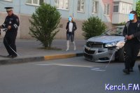 Новости » Криминал и ЧП: В Керчи столкнулись «Chevrolet» и «BMW»