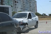 Новости » Криминал и ЧП: Во вчерашней тройной аварии в Керчи пострадали два человека