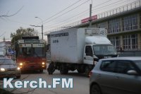 Новости » Криминал и ЧП: В Керчи произошла авария с участием  троллейбуса