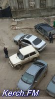 Новости » Криминал и ЧП: В Керчи на Пролетарской из-за аварии затруднено движение