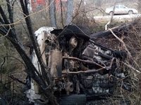 Новости » Общество: На Керченской трассе «Инфинити» вылетел в кювет и загорелся