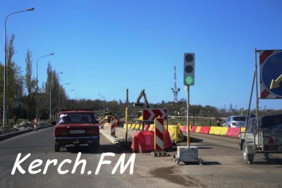 Новости » Общество: На Верхнем Солнечном движение транспорта снова осуществляется реверсивно