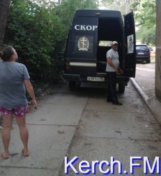 Новости » Права человека » Общество: Труп одинокого керчанина пролежал в квартире три дня