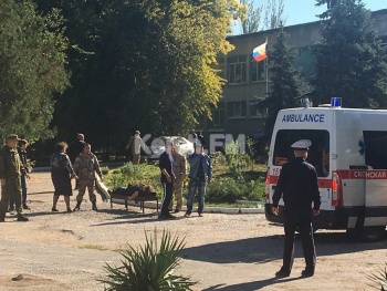 Новости » Общество: Восстановление политеха Керчи начнется в ближайшие дни,- минстрой Крыма