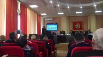 Новости » Общество: Второй дом для заливчан не введут в эксплуатацию, пока не сделают канализацию