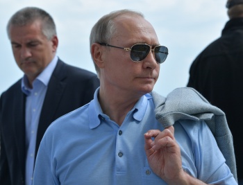Новости » Общество: Путин может прилететь в Крым на годовщину «Крымской весны»