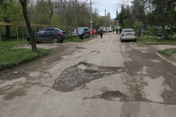 Новости » Общество: Казенный сад и в этом году благоустраивать не будут