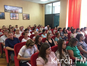 Новости » Общество: Керчь примет в собственность от РК квартиру на Ворошилова