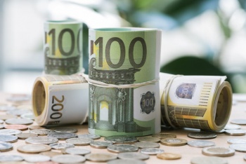 Новости » Общество: Компания из Бахрейна готова вложить до €500 млн в развитие дорог и жилья в Крыму, -Назаров