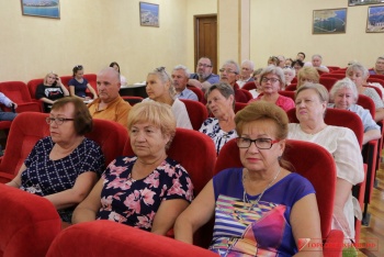 Новости » Общество: В Керчи не утвердили проект планировки и межевания набережной