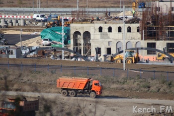 Новости » Общество: Здание новой жд станции «КЕРЧЬ ЮЖНАЯ» выстроено наполовину