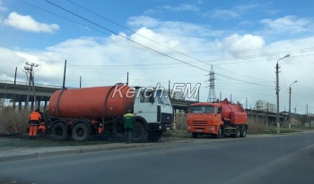 Новости » Коммуналка: Район Ворошилова-Солнечный без воды из-за ремонта