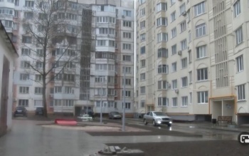 Новости » Общество: Фасады 14 многоквартирных домов отремонтировали в Керчи