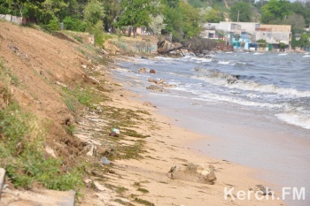 Новости » Общество: К курортному сезону в Крыму должны ликвидировать реки с нечистотами на пляжах