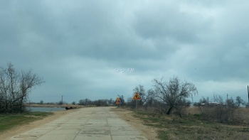 Новости » Общество: Дорогу на Горпляж начнут ремонтировать: рабочие установили дорожные знаки