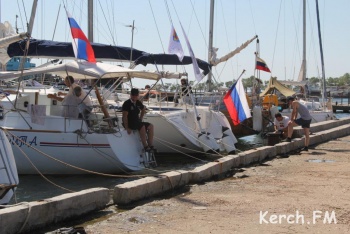 Новости » Общество: В Керчи, Ялте и Ленинском районе собираются построить яхтенные марины