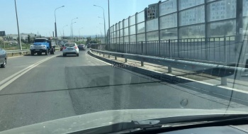 Новости » Общество: На путепроводе по ШГС отремонтировали несколько участков дороги