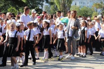 Новости » Общество: Крымские школы проведут учебный год в очном формате