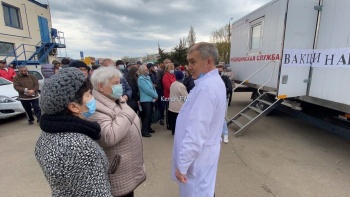 Новости » Общество: Крымчане стали активней вакцинироваться от коронавируса после новогодних каникул