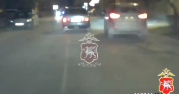 Новости » Криминал и ЧП: В Крыму после погони поймали пьяного гонщика на «BMW»