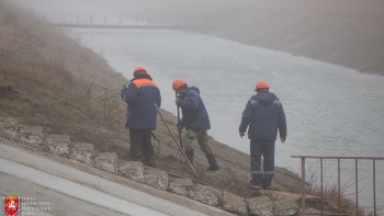 Новости » Общество: Северо-Крымский канал начал заполняться днепровской водой, - СМИ