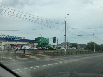 Новости » Общество: На Ворошилова и КУОРе отключены светофоры