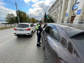 Новости » Общество: До конца месяца  в Керчи будет проходить операция «Пешеход. Пешеходный переход!»