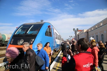 Новости » Общество: Ж/д перевозки в Крым выросли в два раза