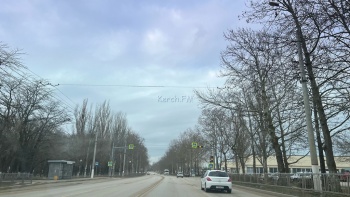 Новости » Общество: На Генерала Петрова не работает светофор