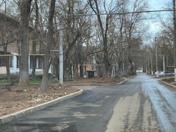 Новости » Общество: На  Архитектурной заасфальтировали участок, который вскрывали из-за работ на теплотрассе