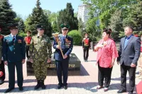 Новости » Общество: Частицу керченского Вечного огня передали в город-герой Санкт-Петербург