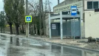 Поднимут ли остановочный павильон на АТП в Керчи или так и будем стоять в лужах?