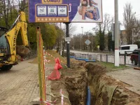 В Керчи продолжаются работы по укладке труб нового водовода