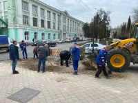 КРЭС сегодня наводит порядок в центре Керчи после ремонтных работ на подземном кабеле
