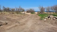 Будет застройка? На Аршинцевской косе расчищают еще часть пляжа