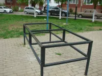 Новости » Общество: Детская площадка у Кирова, 119  нуждается во внимании властей