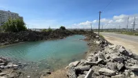 Новости » Коммуналка: В Керчи на Индустриальном шоссе появилось озеро