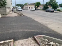 Новости » Общество: Проблемный проезд к 1-ой Митридатской улице в Керчи восстановили