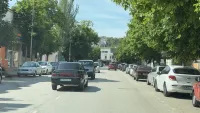 Новости » Общество: Найдут ли в бюджете Керчи средства на делиниаторы на ул.Козлова?