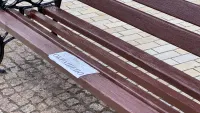 На Ленина привели в порядок лавочки и даже установили новые