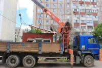 Новости » Общество: В Керчи сносят незаконные нестационарные строения