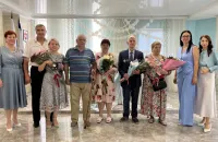 Три керченские супружеские пары награждены медалями "За любовь и верность"